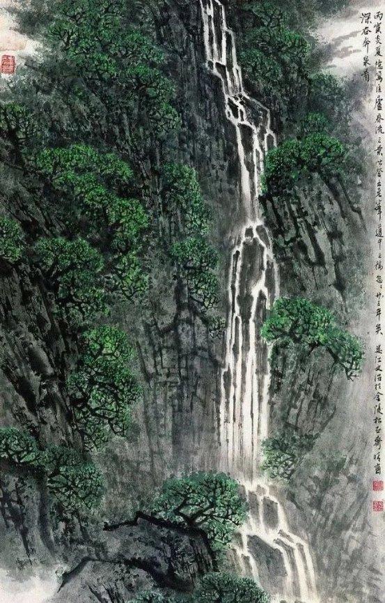 《侦察英雄:不拘形象,舞文弄墨,展现女战士风采》